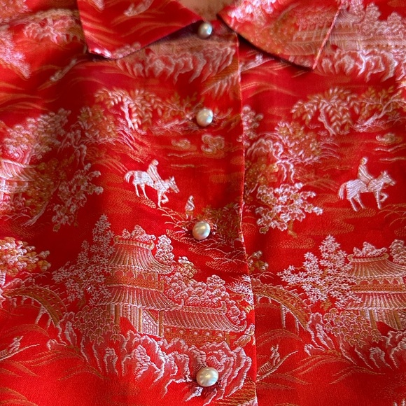 Vintage Chinese Style Button Front Short Sleeve Shirt in a Red Brocade - Picture 2 of 7